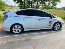 Toyota Prius 2013 Car