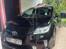 https://riyasewana.com/uploads/toyota-prius-2013-41219061219361.jpg