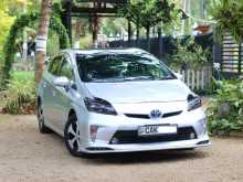 https://riyasewana.com/uploads/toyota-prius-2013-510440912843.jpg