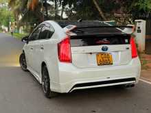 https://riyasewana.com/uploads/toyota-prius-2013-77533012444.jpg