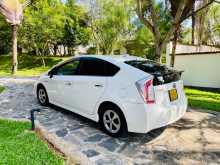 https://riyasewana.com/uploads/toyota-prius-2013-87490812443.jpg