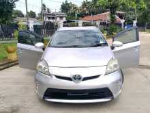 Toyota Prius 2013 Car