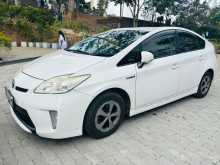 Toyota Prius 2014 Car