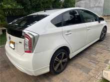 https://riyasewana.com/uploads/toyota-prius-2014-1419560712643.jpg