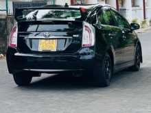 https://riyasewana.com/uploads/toyota-prius-2014-2015532712734.jpg