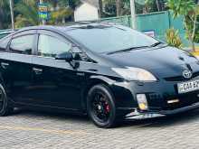 https://riyasewana.com/uploads/toyota-prius-2014-2318355712024.jpg