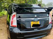 https://riyasewana.com/uploads/toyota-prius-2014-237284112022.jpg
