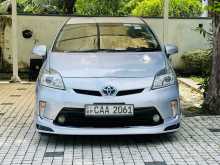 Toyota Prius S Touring 2014 Car