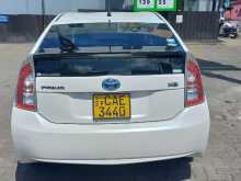 https://riyasewana.com/uploads/toyota-prius-2014-309352112172.jpg