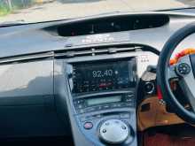 https://riyasewana.com/uploads/toyota-prius-2014-920364112154.jpg