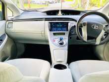 https://riyasewana.com/uploads/toyota-prius-2015-1210590512984.jpg