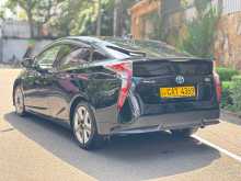 https://riyasewana.com/uploads/toyota-prius-2016-112414612773.jpg