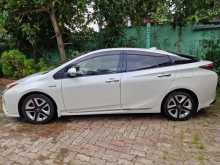https://riyasewana.com/uploads/toyota-prius-2016-119033912023.jpg