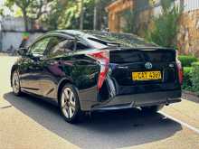 https://riyasewana.com/uploads/toyota-prius-2016-1419123712604.jpg