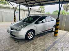 https://riyasewana.com/uploads/toyota-prius-2016-1921550112622.jpg