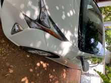 https://riyasewana.com/uploads/toyota-prius-2016-2410244712133.jpg