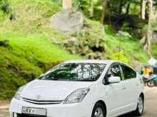 Toyota Prius 2nd Gen Year 2012 Car