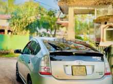 https://riyasewana.com/uploads/toyota-prius-20w-1916290822722.jpg
