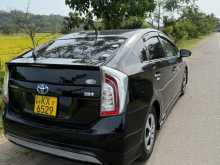 https://riyasewana.com/uploads/toyota-prius-2100938252.jpg