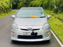 Toyota Prius S Grade 2009 Car