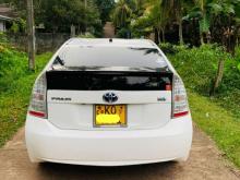 https://riyasewana.com/uploads/toyota-prius-21222326746.jpg