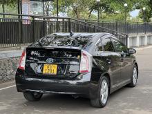https://riyasewana.com/uploads/toyota-prius-212565517586.jpg