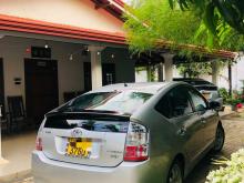 https://riyasewana.com/uploads/toyota-prius-218111817626.jpg