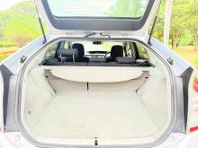 https://riyasewana.com/uploads/toyota-prius-220475324133.jpg