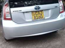 https://riyasewana.com/uploads/toyota-prius-221324304433.jpg
