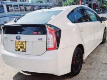 Toyota Prius 2016 Car