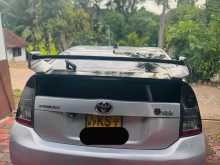 https://riyasewana.com/uploads/toyota-prius-2218283122513.jpg