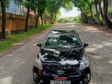 Toyota Prius 2013 Car