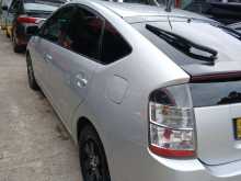 https://riyasewana.com/uploads/toyota-prius-23853064733.jpg