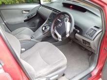 https://riyasewana.com/uploads/toyota-prius-241031446426.jpg