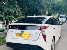 https://riyasewana.com/uploads/toyota-prius-241644524502.jpg