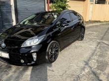 https://riyasewana.com/uploads/toyota-prius-248132517305.jpg