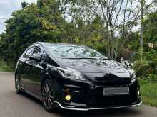 https://riyasewana.com/uploads/toyota-prius-251001324812.jpg