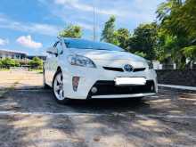 Toyota Prius 2013 Car