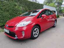 https://riyasewana.com/uploads/toyota-prius-2512084864.jpg