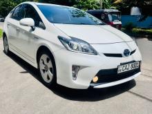 https://riyasewana.com/uploads/toyota-prius-2613555917756.jpg