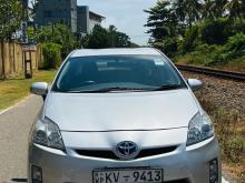 https://riyasewana.com/uploads/toyota-prius-2614125417275.jpg