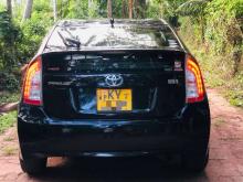 https://riyasewana.com/uploads/toyota-prius-261827016205.jpg