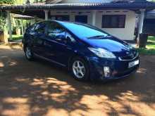https://riyasewana.com/uploads/toyota-prius-2690813541.jpg