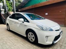 https://riyasewana.com/uploads/toyota-prius-2713372317916.jpg