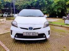 Toyota Prius S Touring 2013 Car