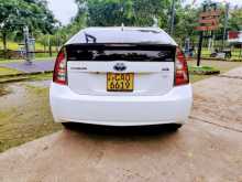 https://riyasewana.com/uploads/toyota-prius-271744334772.jpg