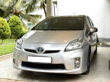https://riyasewana.com/uploads/toyota-prius-2722190024071.jpg