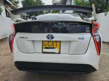 https://riyasewana.com/uploads/toyota-prius-281026364563.jpg