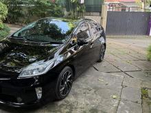 https://riyasewana.com/uploads/toyota-prius-2812434317201.jpg