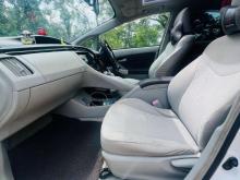 https://riyasewana.com/uploads/toyota-prius-281419226784.jpg